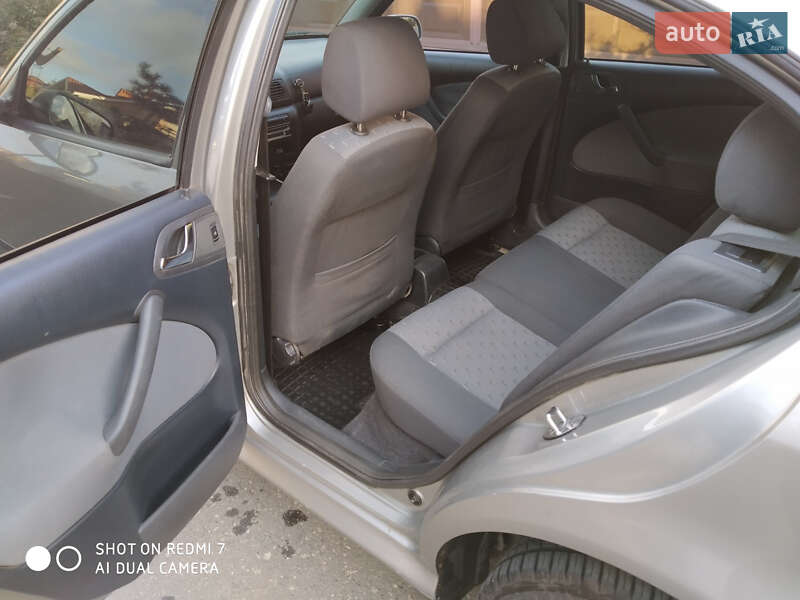 Универсал Skoda Octavia 2006 в Черноморске