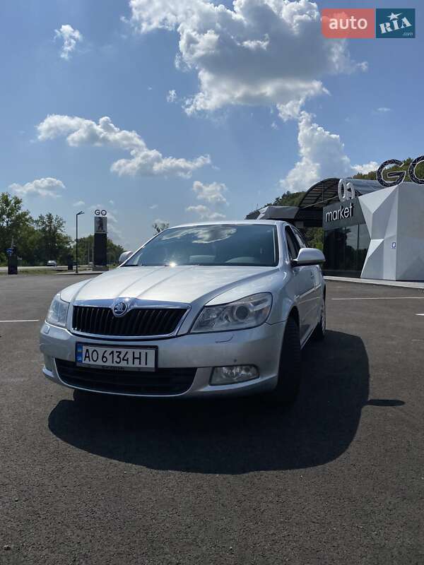 Лифтбек Skoda Octavia 2009 в Иршаве
