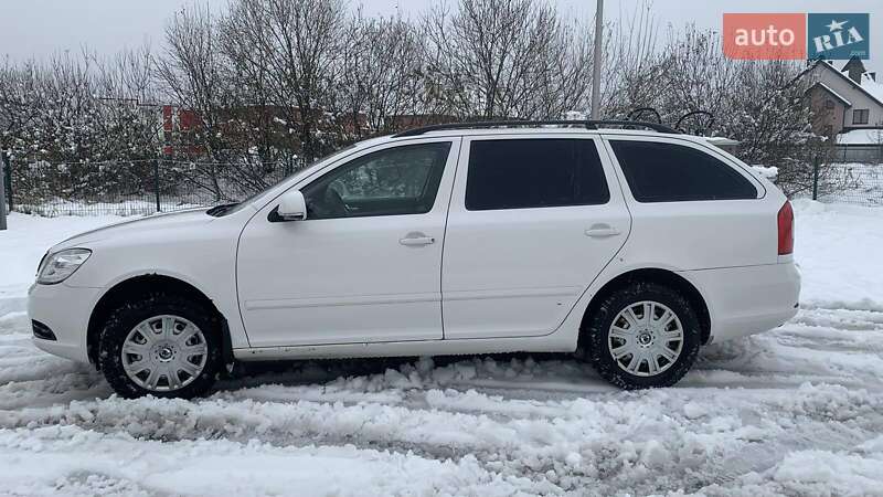 Универсал Skoda Octavia 2012 в Дрогобыче фото 4 Универсал Skoda Octavia 2012 в Дрогобыче