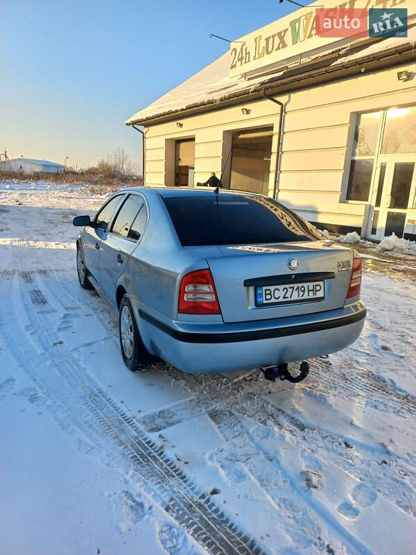 Ліфтбек Skoda Octavia 2003 в Яворові