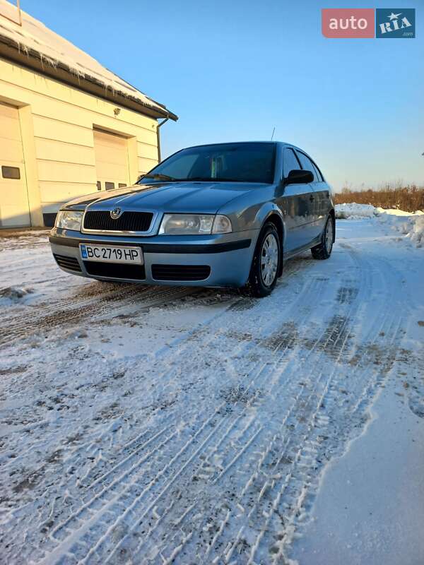 Ліфтбек Skoda Octavia 2003 в Яворові