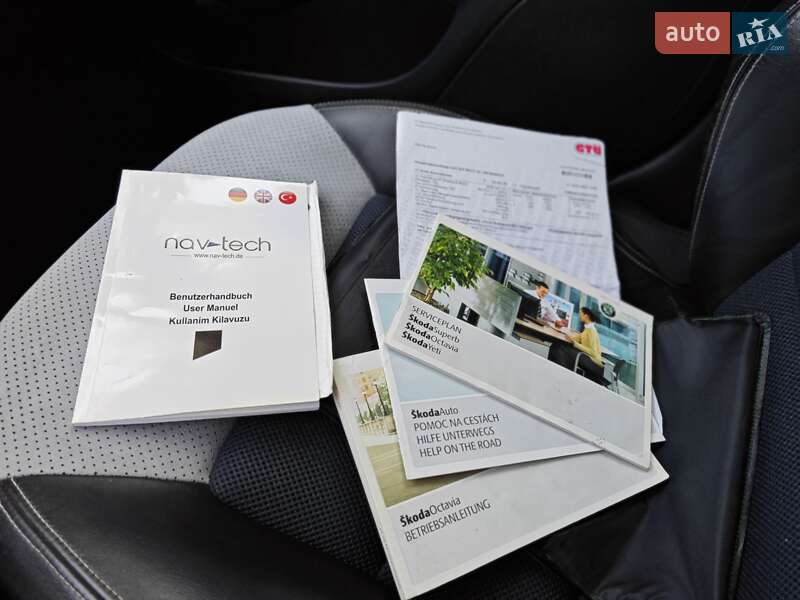 Універсал Skoda Octavia 2010 в Запоріжжі