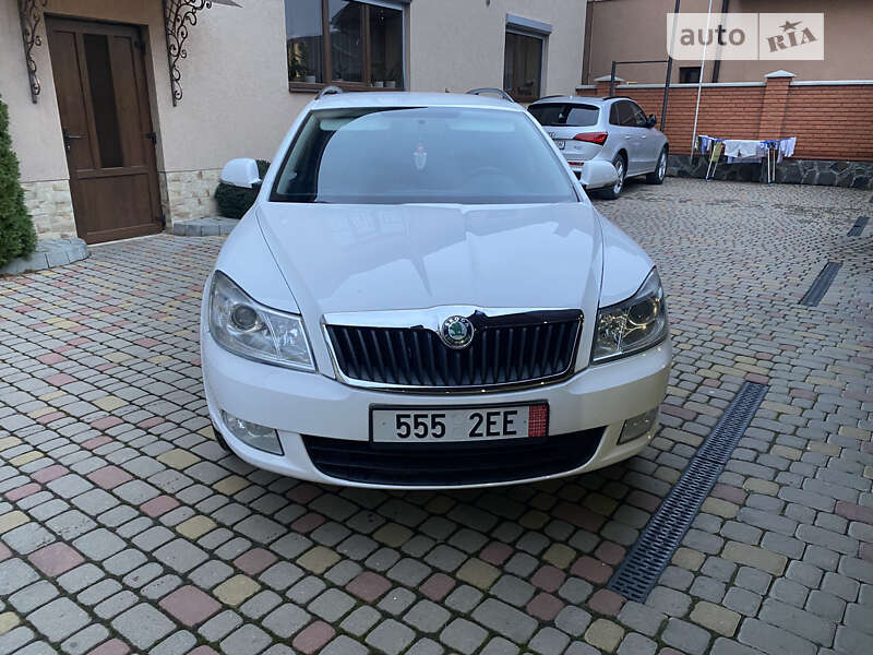 Универсал Skoda Octavia 2013 в Мукачево фото 2 Универсал Skoda Octavia 2013 в Мукачево