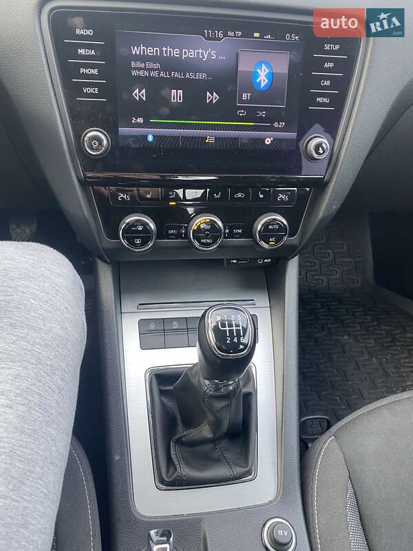 Лифтбек Skoda Octavia 2017 в Сколе фото 11 Лифтбек Skoda Octavia 2017 в Сколе