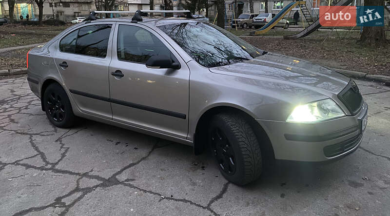 Лифтбек Skoda Octavia 2006 в Желтых Водах