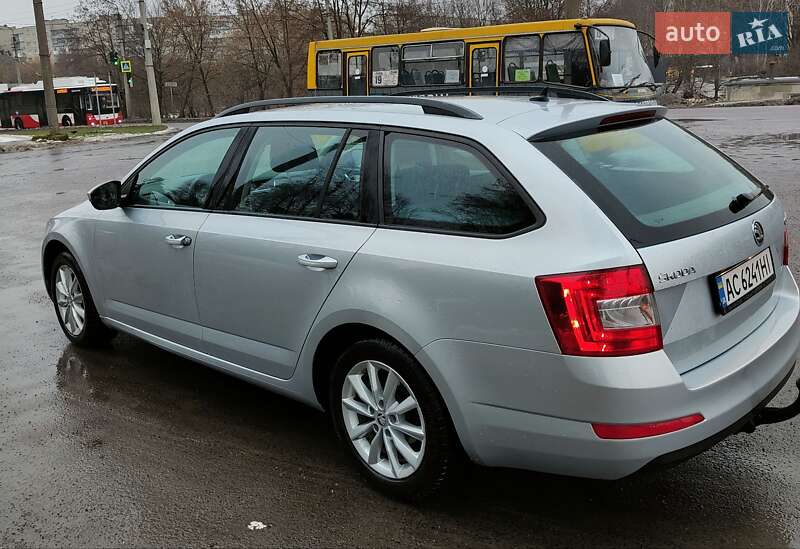Універсал Skoda Octavia 2014 в Луцьку