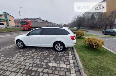 Універсал Skoda Octavia 2013 в Ужгороді