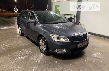 Універсал Skoda Octavia 2010 в Харкові