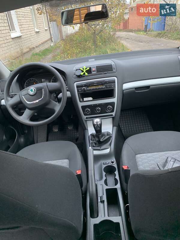 Универсал Skoda Octavia 2010 в Харькове фото 10 Универсал Skoda Octavia 2010 в Харькове