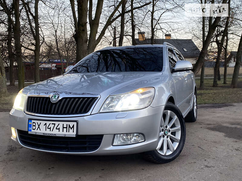 Универсал Skoda Octavia 2009 в Староконстантинове