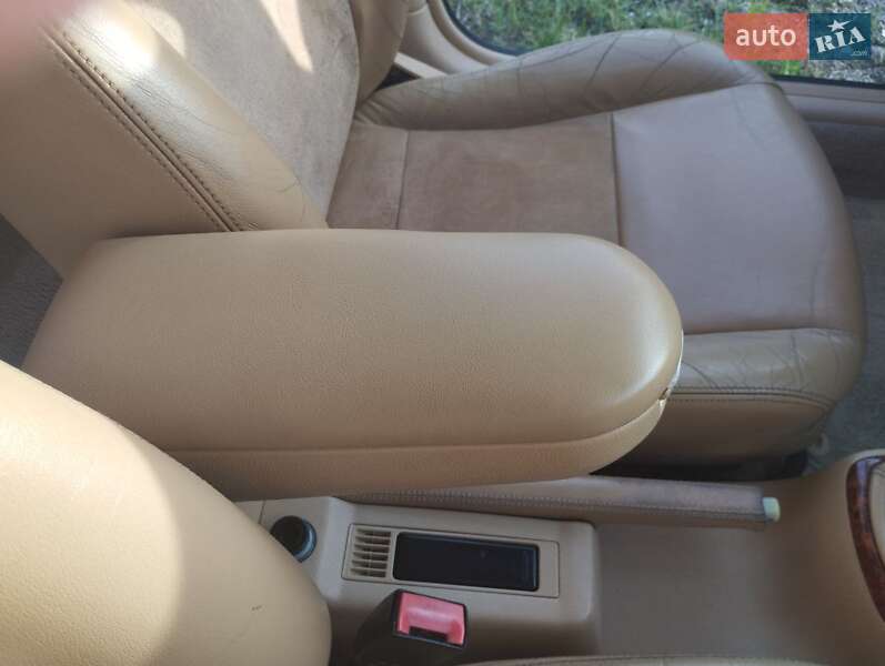 Универсал Skoda Octavia 2002 в Львове