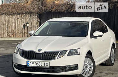 Ліфтбек Skoda Octavia 2018 в Дніпрі