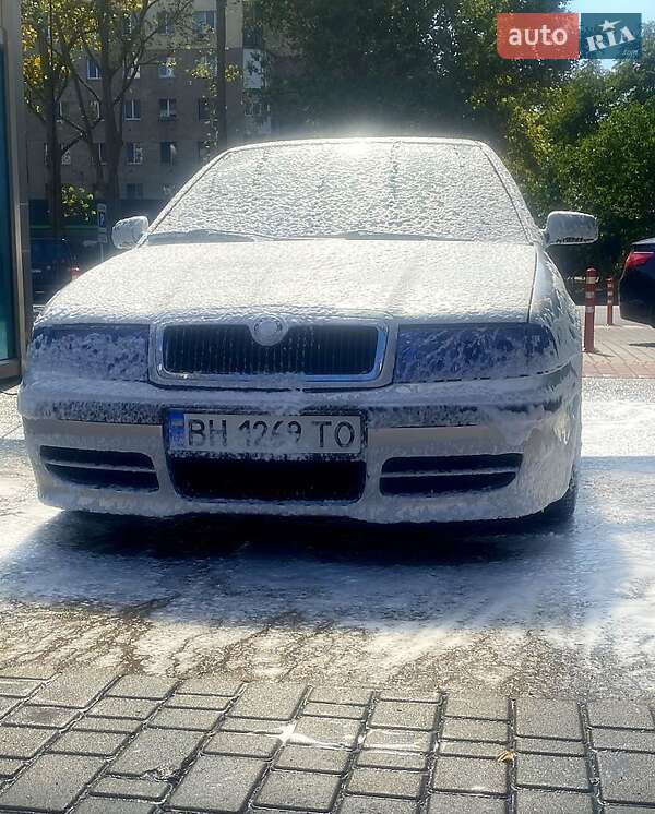 Ліфтбек Skoda Octavia 2001 в Одесі
