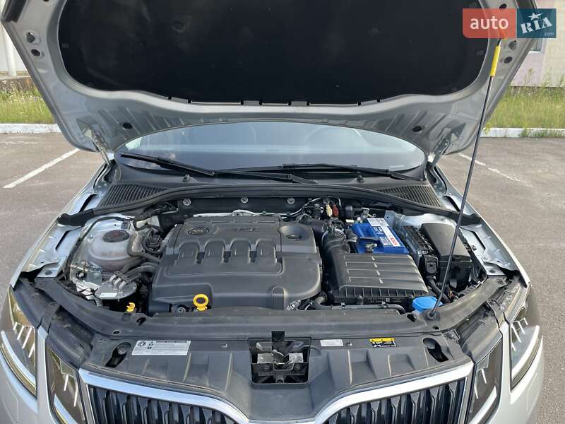 Універсал Skoda Octavia 2019 в Луцьку
