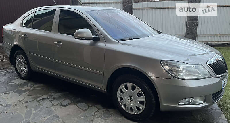 Лифтбек Skoda Octavia 2012 в Львове