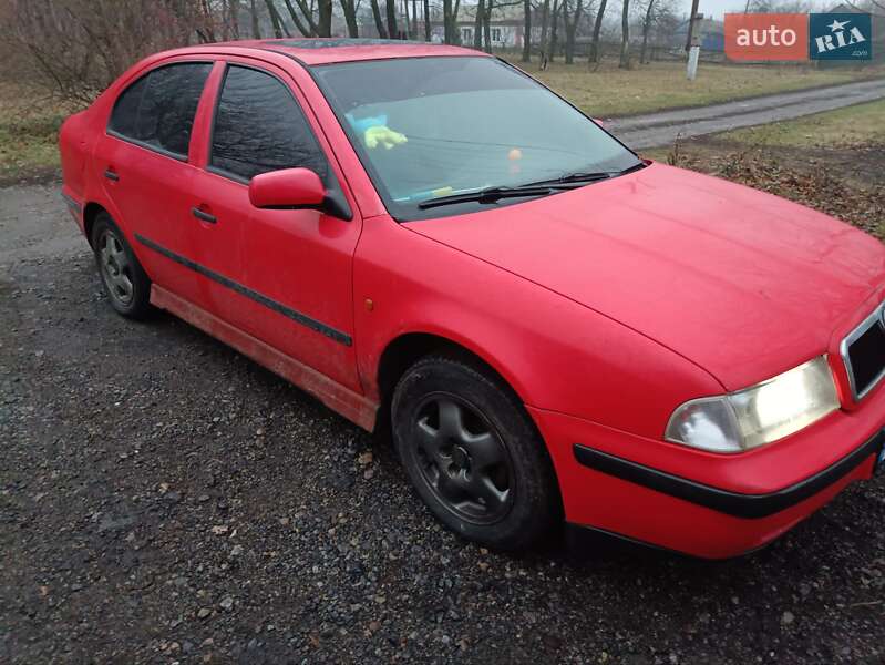 Ліфтбек Skoda Octavia 1997 в Лозовій