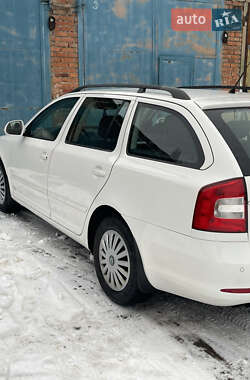 Универсал Skoda Octavia 2009 в 