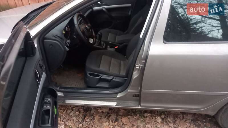 Лифтбек Skoda Octavia 2011 в Полтаве