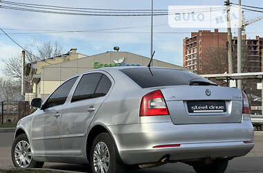 Лифтбек Skoda Octavia 2011 в Николаеве