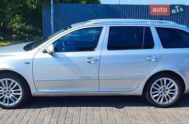 Универсал Skoda Octavia 2009 в 