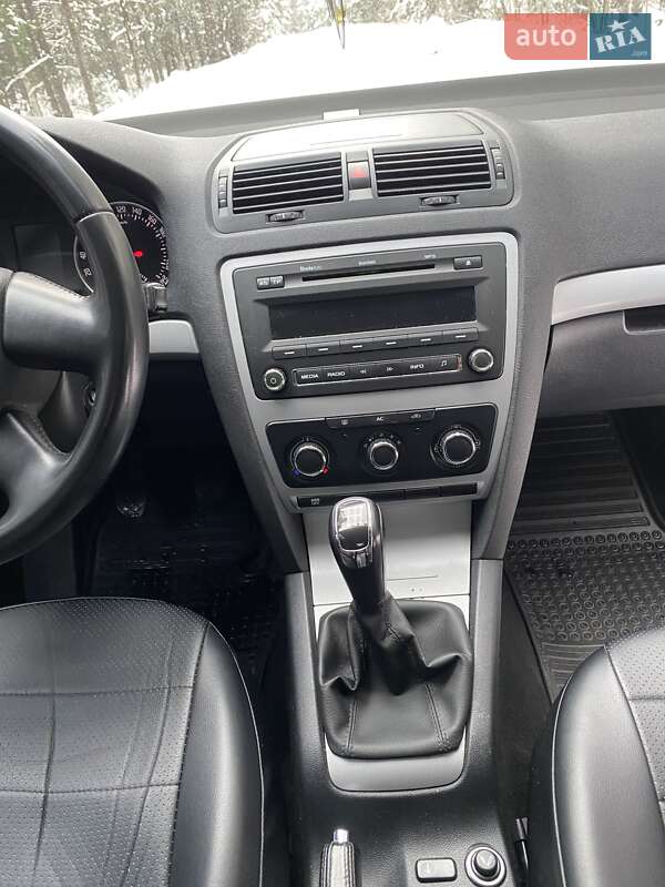 Лифтбек Skoda Octavia 2012 в Шостке