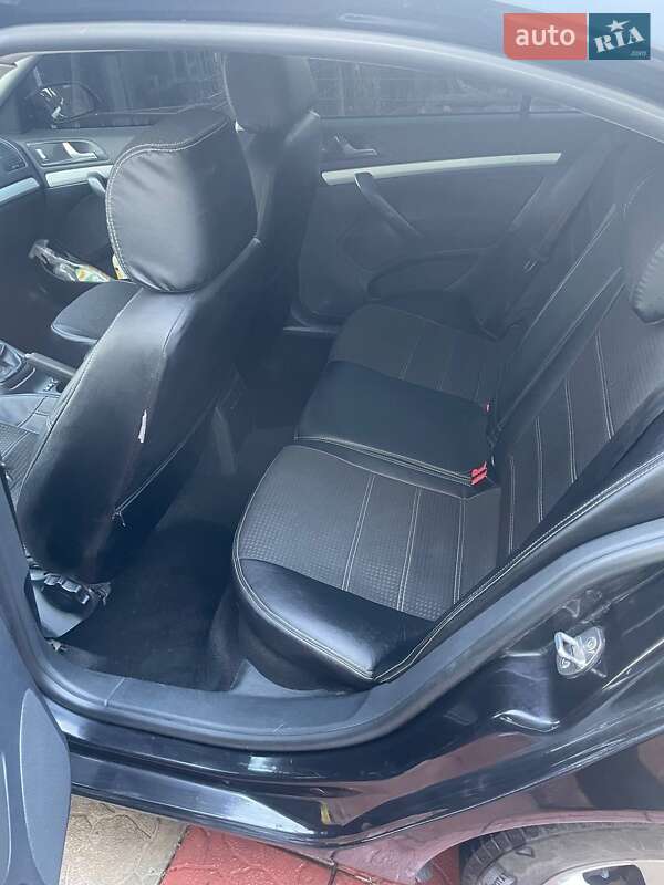 Ліфтбек Skoda Octavia 2006 в Харкові