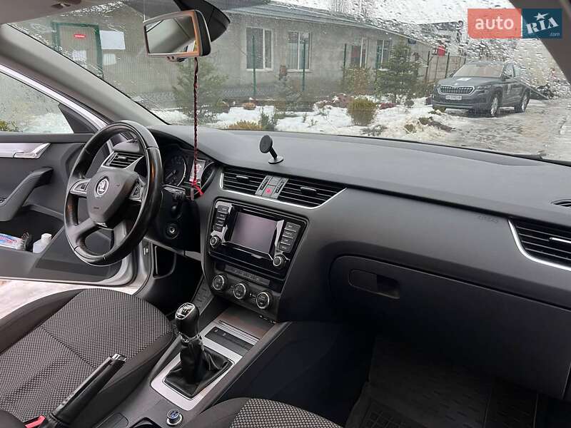 Универсал Skoda Octavia 2014 в Житомире