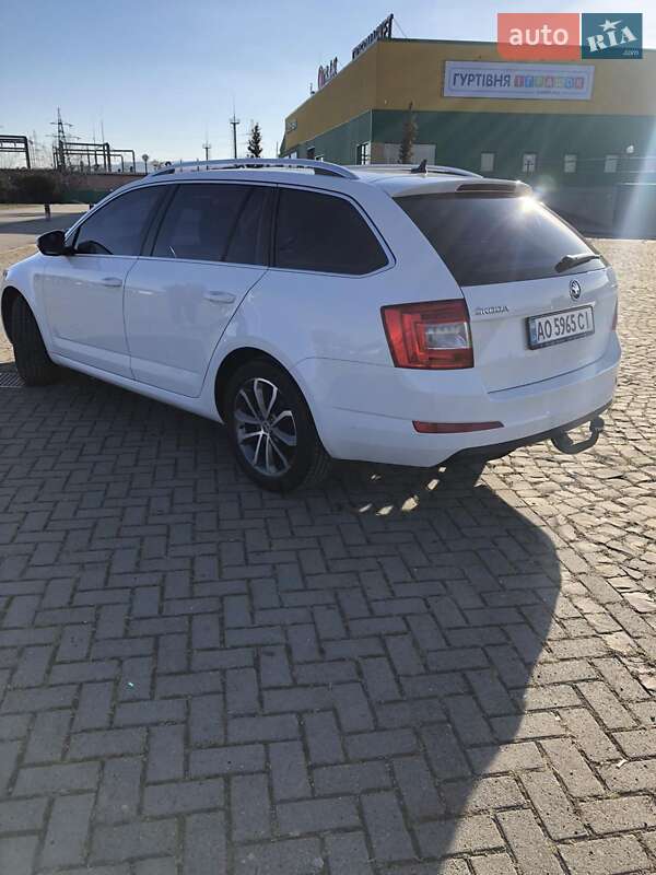 Універсал Skoda Octavia 2015 в Мукачевому