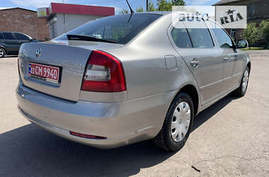 Лифтбек Skoda Octavia 2009 в Бахмаче