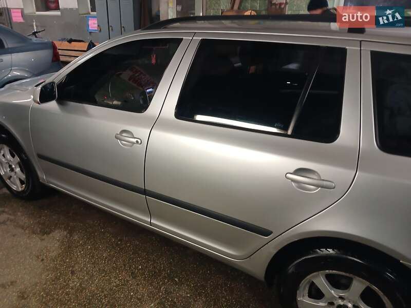 Універсал Skoda Octavia 2006 в Львові