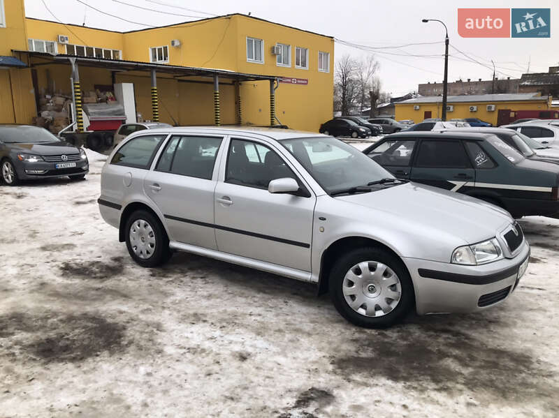 Универсал Skoda Octavia 2001 в Черкассах