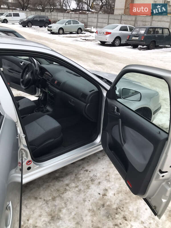 Универсал Skoda Octavia 2001 в Черкассах