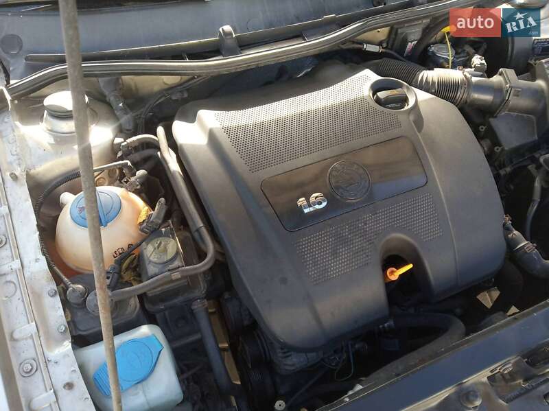 Универсал Skoda Octavia 2005 в Могилев-Подольске