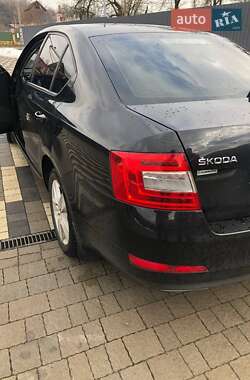 Лифтбек Skoda Octavia 2013 в Сваляве