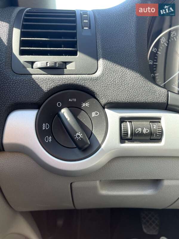 Універсал Skoda Octavia 2012 в Каневі