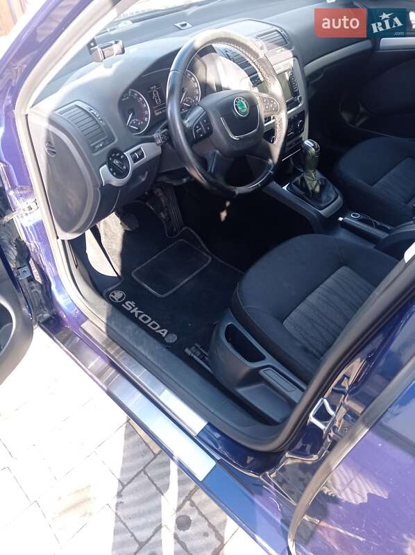 Універсал Skoda Octavia 2012 в Буську