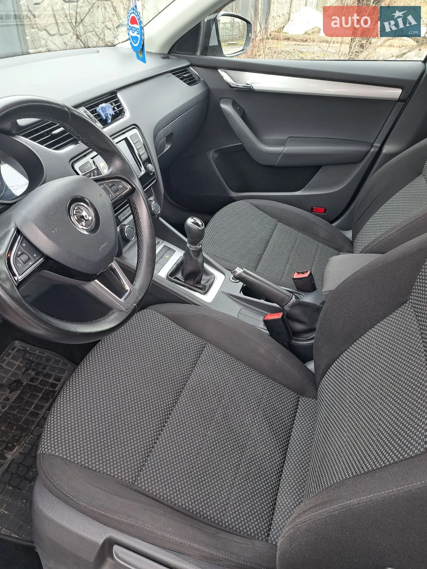 2015 Skoda Octavia - мініатюра 21