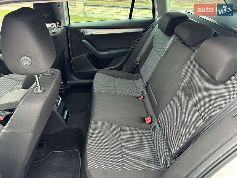 Універсал Skoda Octavia 2014 в Львові