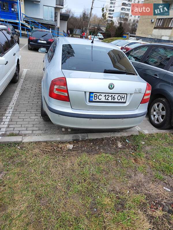 Лифтбек Skoda Octavia 2008 в Львове