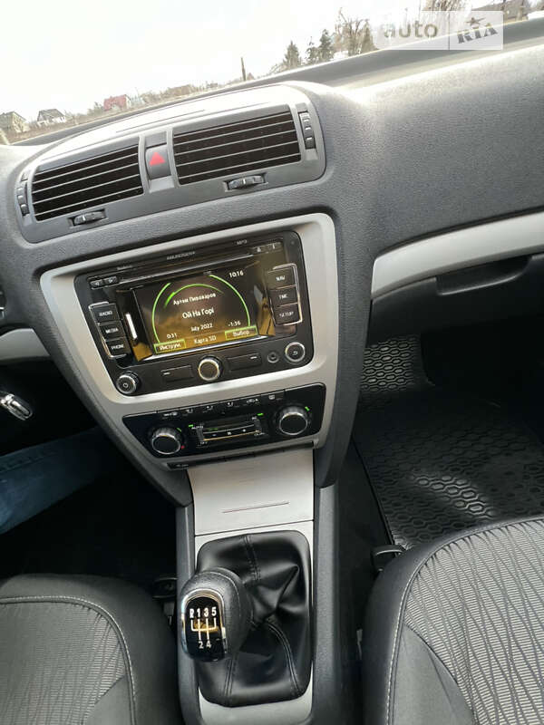 Універсал Skoda Octavia 2012 в Тячеві