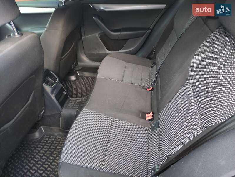 Универсал Skoda Octavia 2016 в Мостиске