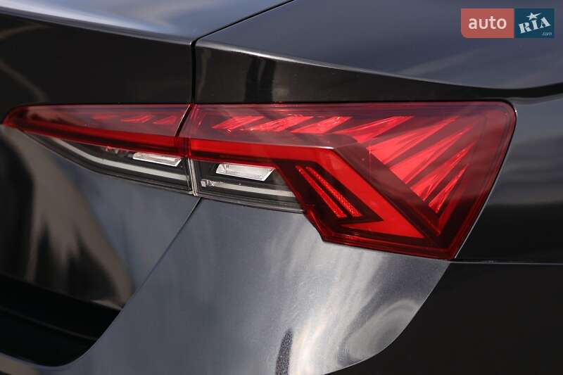 Лифтбек Skoda Octavia 2020 в Мукачево