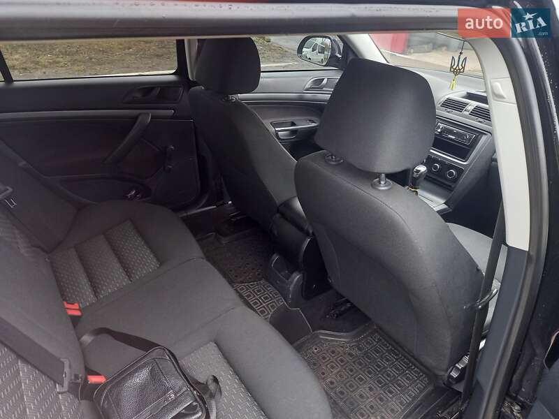 Універсал Skoda Octavia 2012 в Лубнах