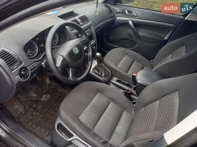 Універсал Skoda Octavia 2012 в Лубнах