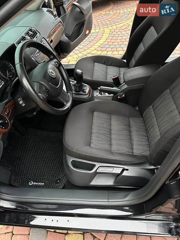 Лифтбек Skoda Octavia 2012 в Тячеве