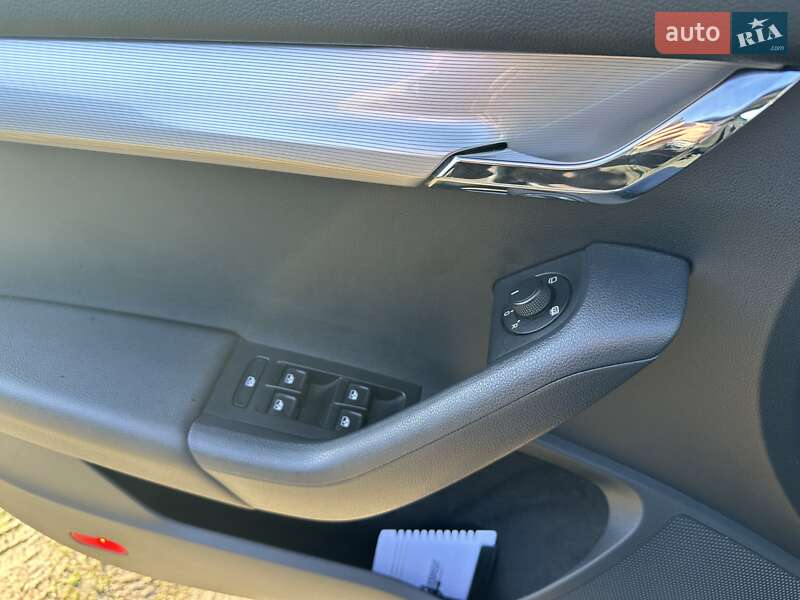 Универсал Skoda Octavia 2015 в Яворове