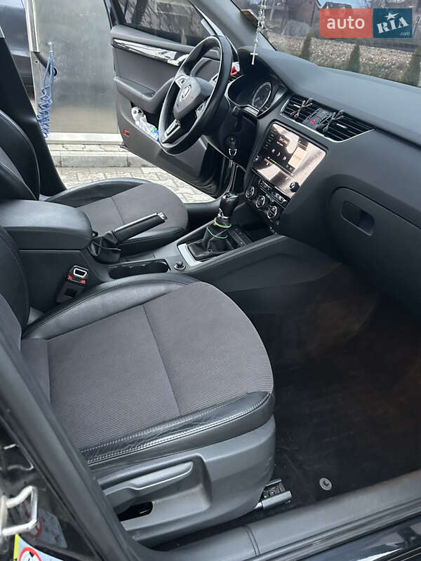 Универсал Skoda Octavia 2017 в Львове