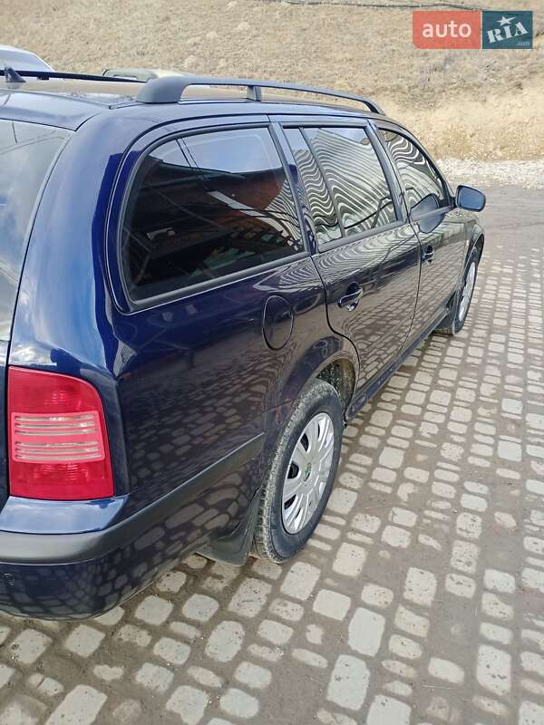 Универсал Skoda Octavia 2004 в Ворохте