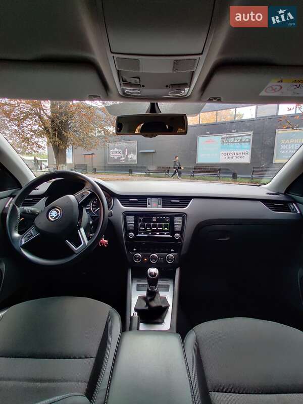 Универсал Skoda Octavia 2015 в Харькове