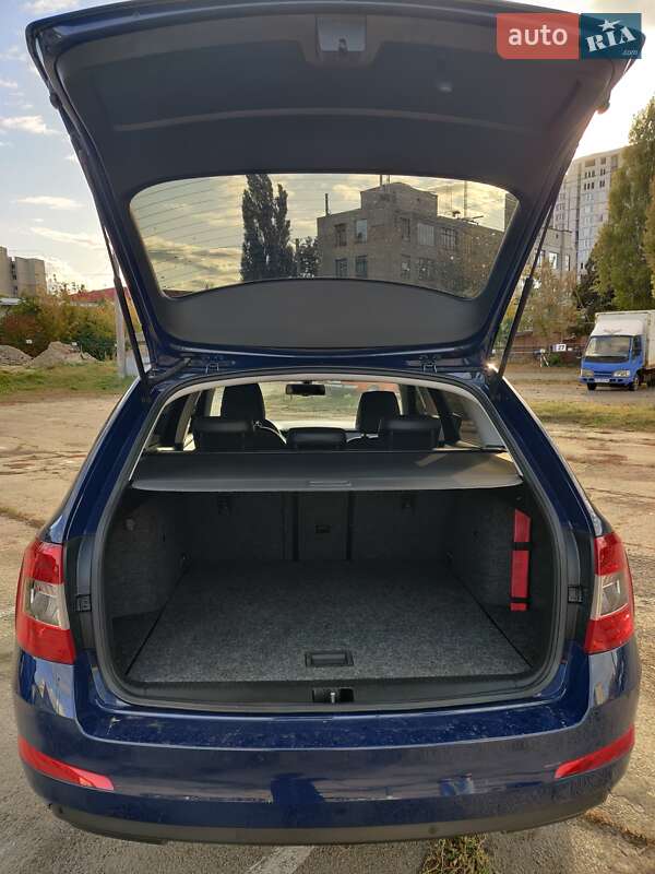 Универсал Skoda Octavia 2015 в Харькове